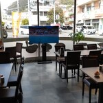 ネパール家庭料理 ダルバート - 店内