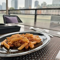 スミレオオサカ - 