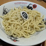 Gogo Kare Ando Fujiyama Gogo - 麺は太麺❗️