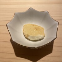 鮨 由う - 