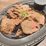 焼肉 心たけ - 