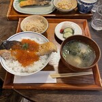 しゃけ小島 - 鮭いくら定食