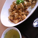 RANRAN - 本当に辛かった四川風麻婆豆腐丼とスープ