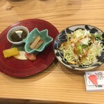 Yuntaku Dainingu Hitotsuboshi - 前菜とサラダ