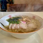 華園 - 料理写真:らーめん