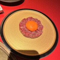 和牛とタン 焼肉 とみ 新橋本店 - 