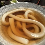 Tawaraya - 名物たわらやうどん　太いですがモチモチ感はない