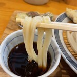 手打ちうどん 上を向いて - 