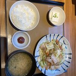 やよい軒 - 料理写真: