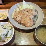 松本からあげセンター - ハーフ山賊焼定食、野沢菜ご飯