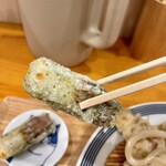 手打ちうどん 上を向いて - 
