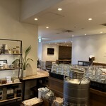 Paul Bassett 新宿 - 