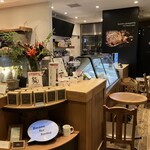 Paul Bassett 新宿 - 