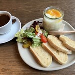 Paul Bassett 新宿 - エッグスラット