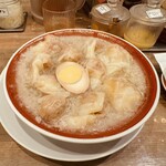 広州市場 - 粗挽き肉汁雲呑麺　¥979-