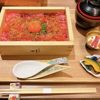 焼肉牛匠 新 - 
