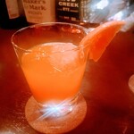 パークバー - みかんのスクリュードライバー。果実感が楽しめます。