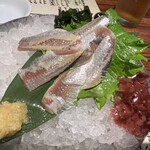 鍛冶屋 文蔵 - ああイワシ刺しに七味醤油を合わせたんだね
よかったね