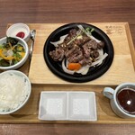 宮崎ステーキハウス 霧峰 - 