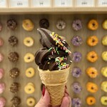 ALL FLAGS(神戸メリケンパークオリエンタルホテル) - セルフのソフトクリームと可愛いドーナツ