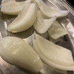 炭や - サービスのタマネギ