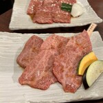 焼肉 かるね屋 - トモサンカクとイチボ