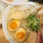 中華SOBA 惠ばら - 特製中華SOBA（太麺・大盛）＋背脂＆魯肉飯