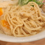 Chuuka Soba Ebara - 麺（手もみ麺）