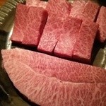 炭の家 - ザブトン、みすじ