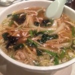 上海餐室 - 豚肉そば