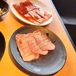 焼肉きんぐ - 