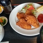 俺ん家 - カキフライ定食