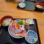 ゑびす丸 - 海鮮丼