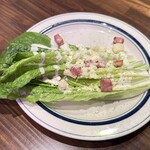 Wine restaurant The Attachment 池袋店 - シーザーサラダ