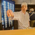 京極寿司 - アンデスの塩を説明されてる時に3代目大将さんを撮影