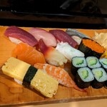 Uogashi Sushi - 