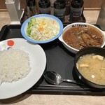 松屋 - カットステーキのハッシュドビーフ