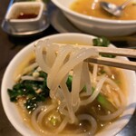 Bai toong - 麺にはブンを選びましたが、次はフォーにします