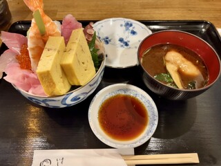 Sushi Ishida - 海鮮丼 ¥1300