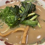 天下一品 - こってりラーメンは940円