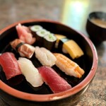 しほう田 - にぎり鮨ランチ … ¥1,300円（税込）