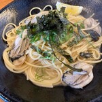 Taverna Gatto libero - 牡蠣のパスタ・和風醤油・バゲット付1,300円くらい？