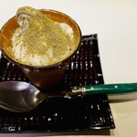 肉炭馨 和衷 - ほうじ茶アイス