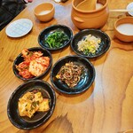 韓国料理 麦 - 