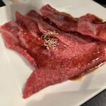 焼肉 多牛 - 