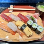 しほう田 - にぎり寿司ランチ…1100円(税込)※2024年より1300円