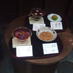 大極殿本舗 - 店前の食品模型