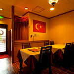 カルシャカ - お店自慢のコース料理で、にぎやかなパーティーや宴会を