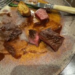 Bisutoro Hibiki - 食べ散らかしてしまったけれど、このランプ肉、じっくり炭火で焼いた旨いヤツ！