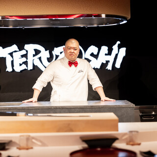 Third-generation Sushi chef Takayoshi Watanabe: A revolutionary who breaks the conventional notion of Sushi